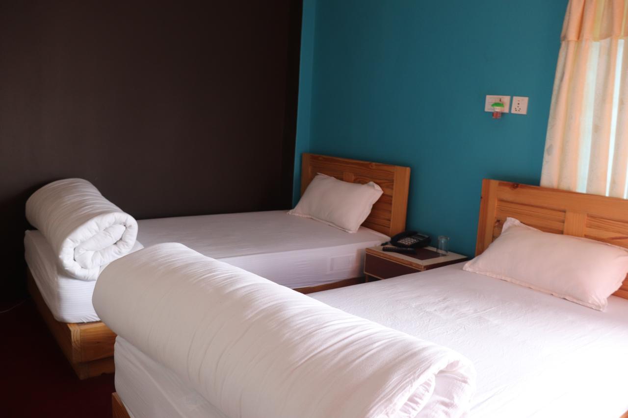 Hotel Young'S Stupa Ranipauwa Dış mekan fotoğraf