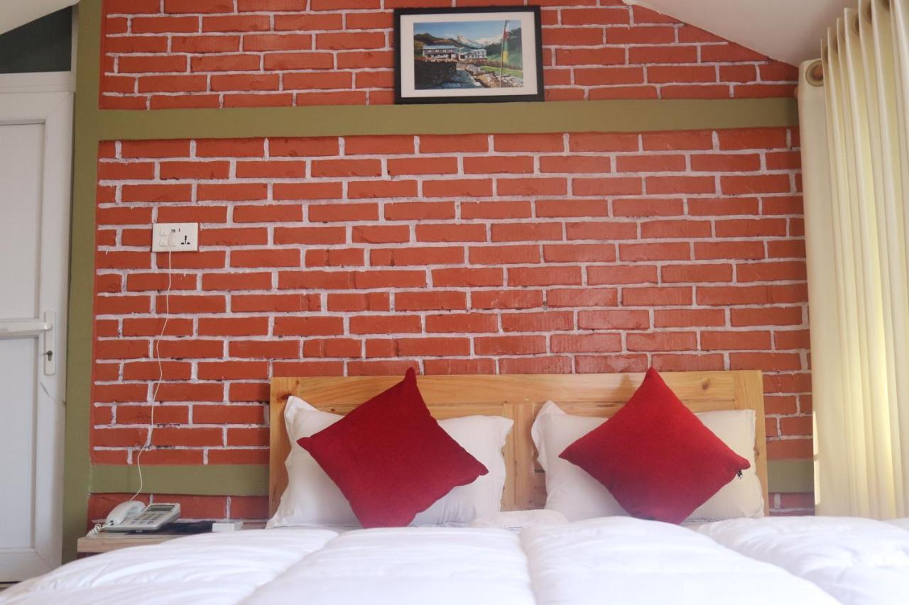 Hotel Young'S Stupa Ranipauwa Dış mekan fotoğraf
